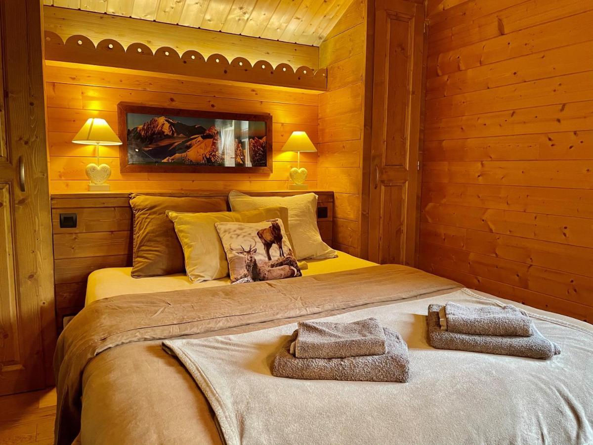 Le Paret Chambres D'Hotes De Charme & Spa Manigod Bagian luar foto